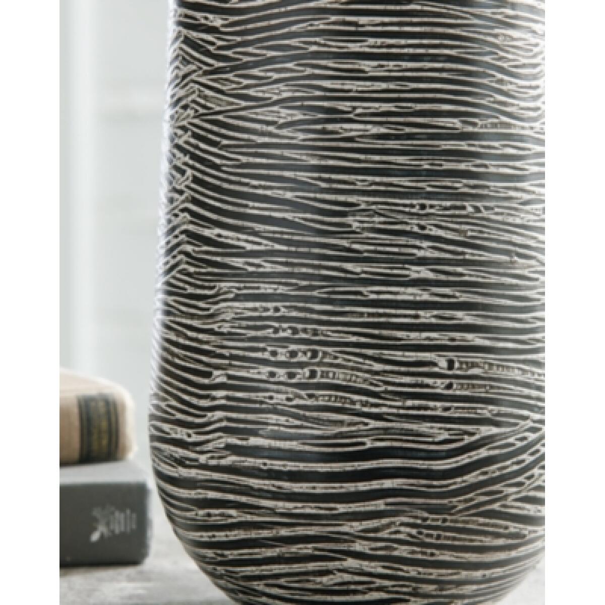 Fynn Vase Accents Ashley Furniture 9