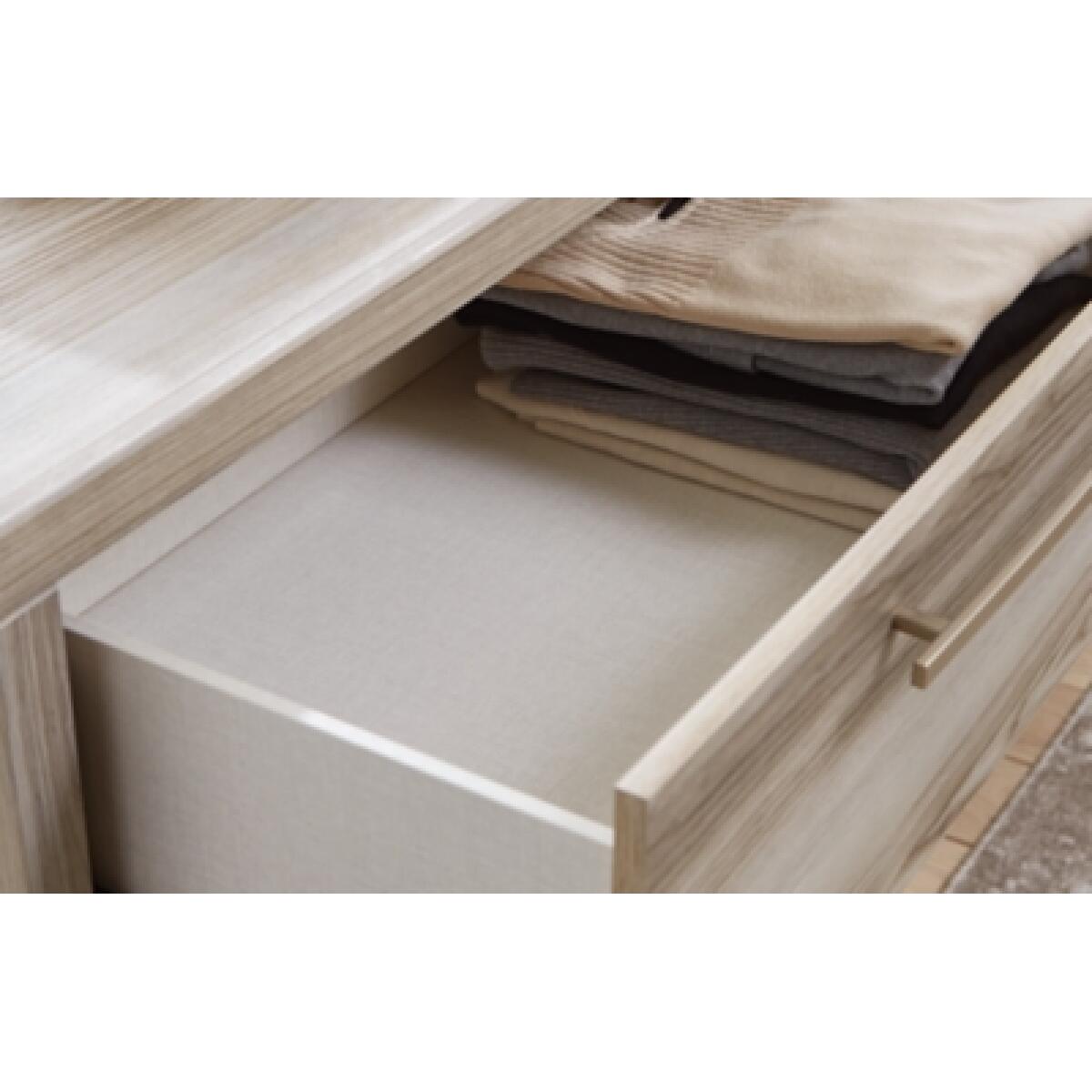 Hasbrick Dresser Dressers Ashley Furniture 16