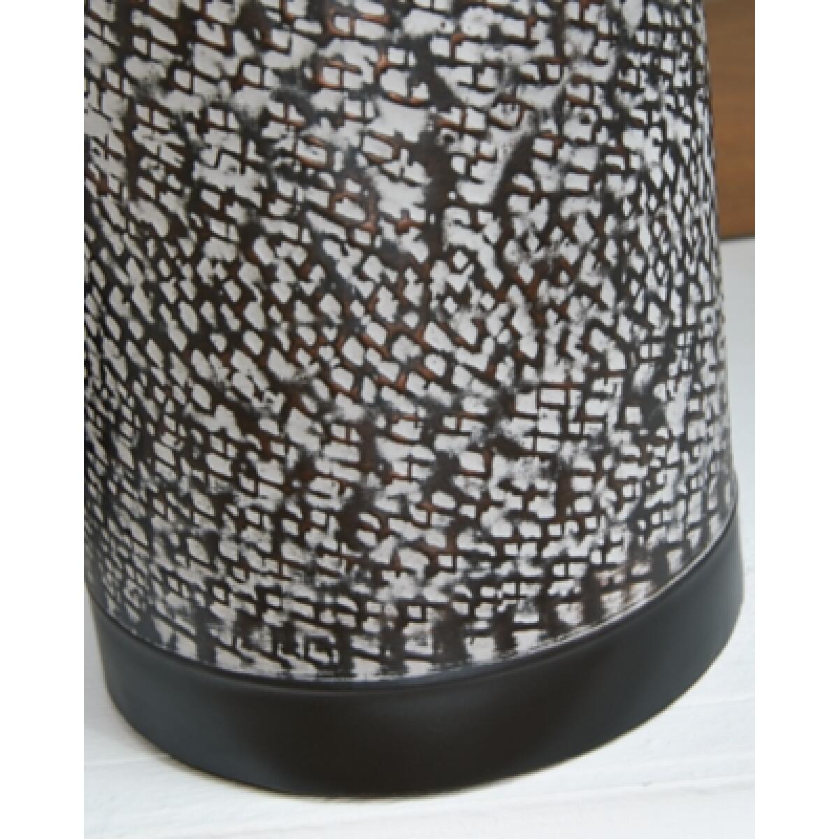 Lanson Table Lamp (Set of 2) Lighting Ashley Furniture 11