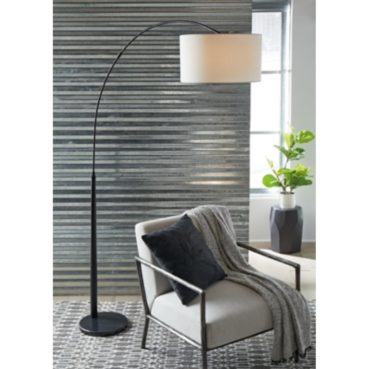 Veergate Arc Lamp Lighting Ashley Furniture 9