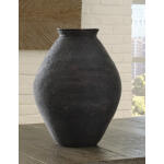 Hannela Vase Accents Ashley Furniture 11