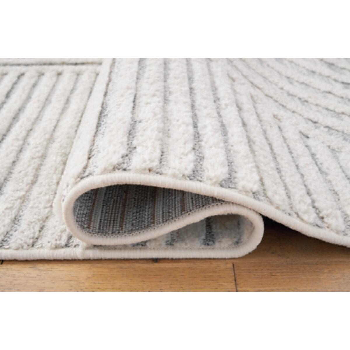 Lambworth 5’3″ x 7′ Rug Rugs Ashley Furniture 10
