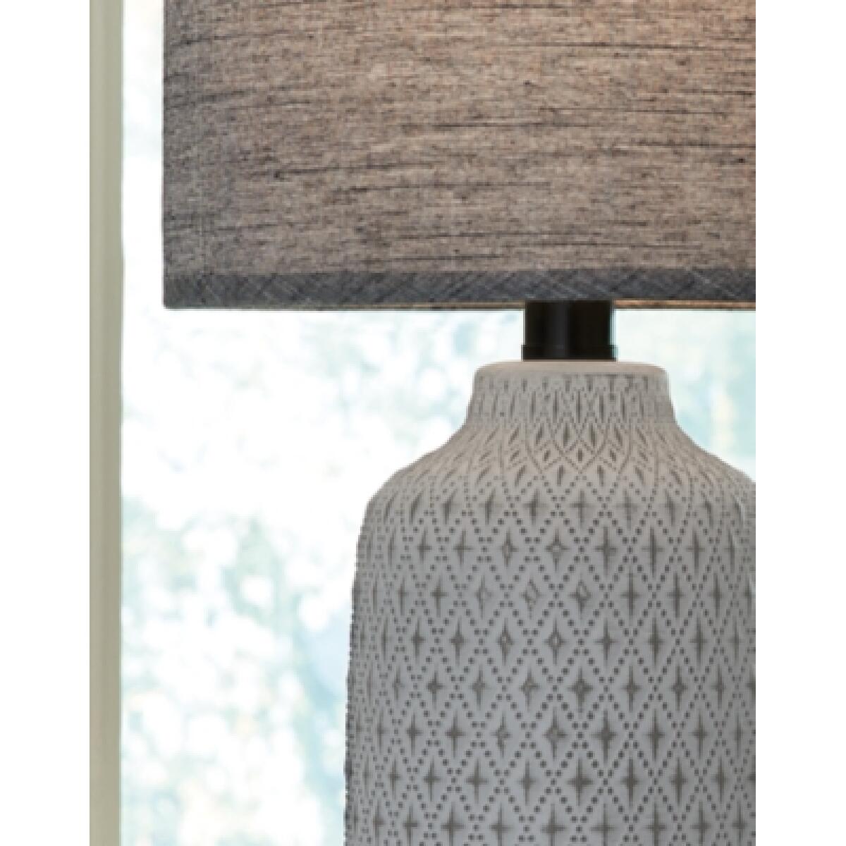 Donnford Table Lamp Lighting Ashley Furniture 8
