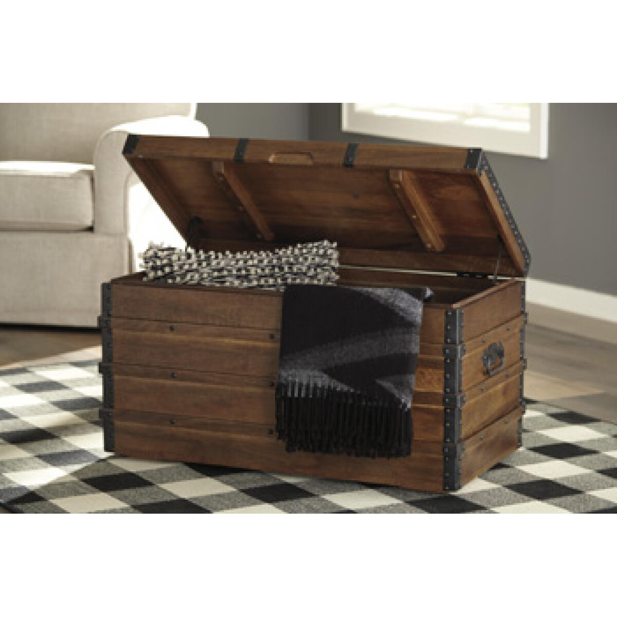 Kettleby Storage Trunk Accent Furniture Ashley Furniture 12