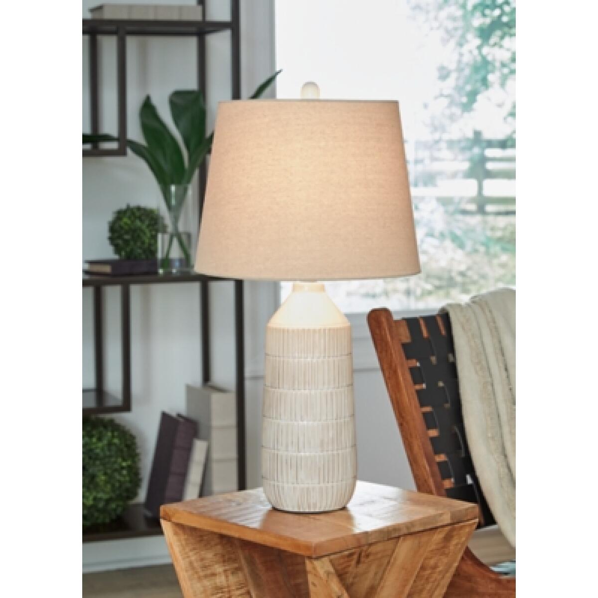 Willport Table Lamp (Set of 2) Lighting Ashley Furniture 9
