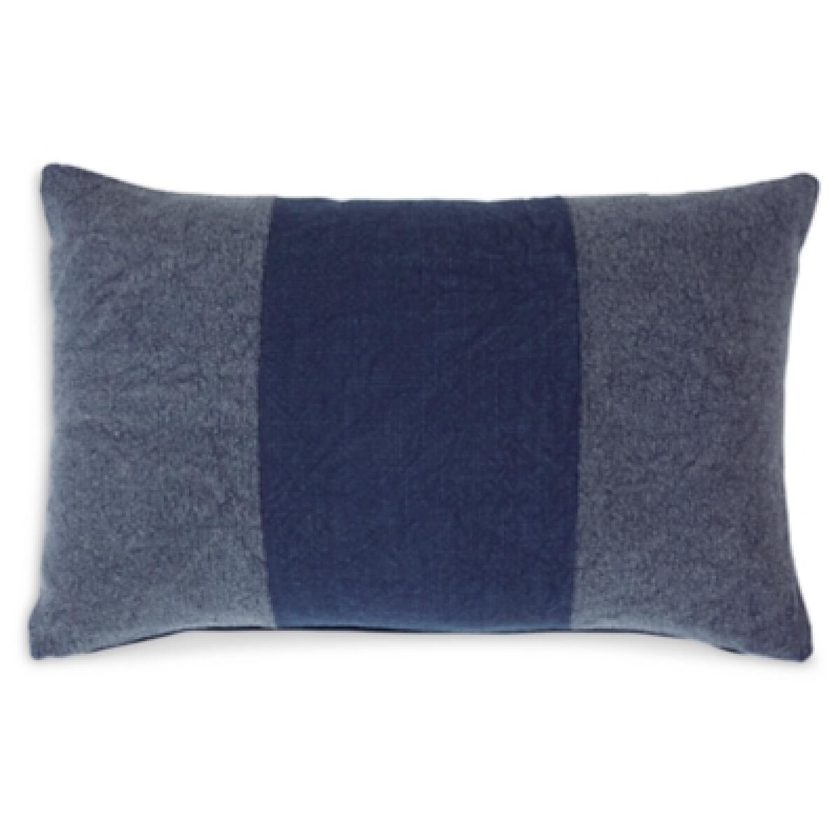 Dovinton Pillow Accent Pillows Ashley Furniture 8
