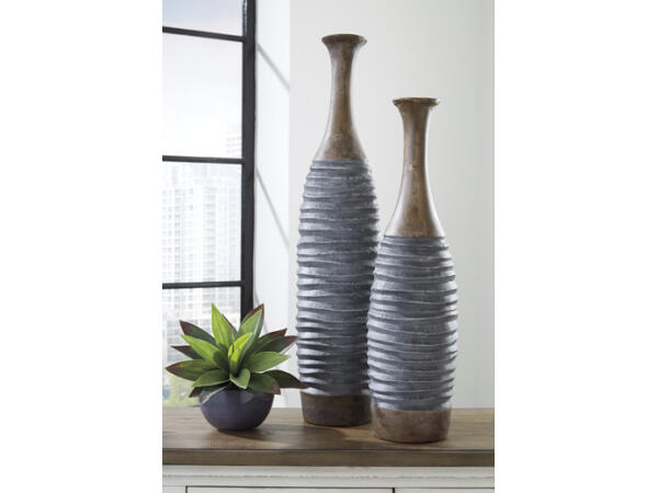 Blayze Vase (Set of 2) Accents Ashley Furniture