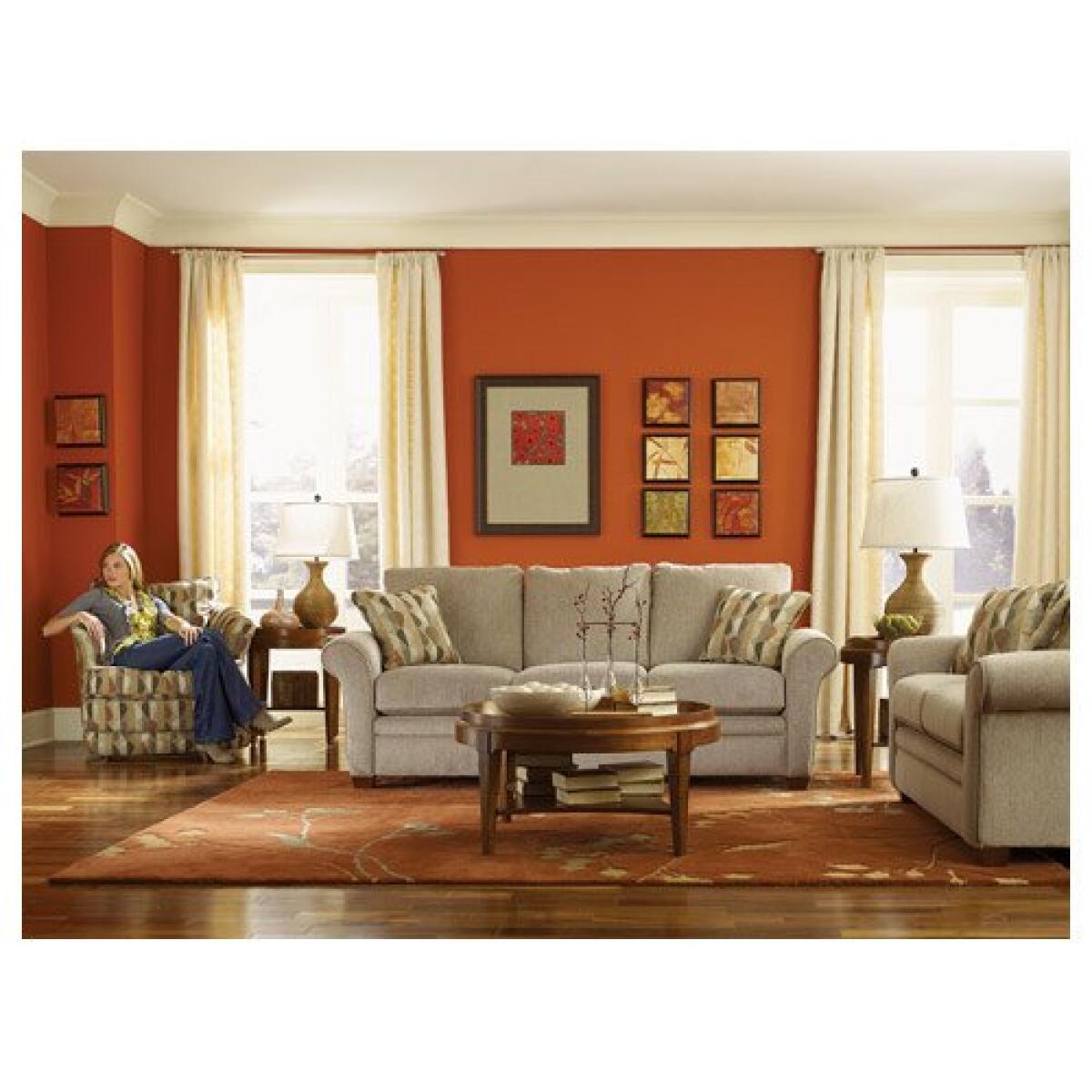 Natalie Sofa Sofas Customizable 7