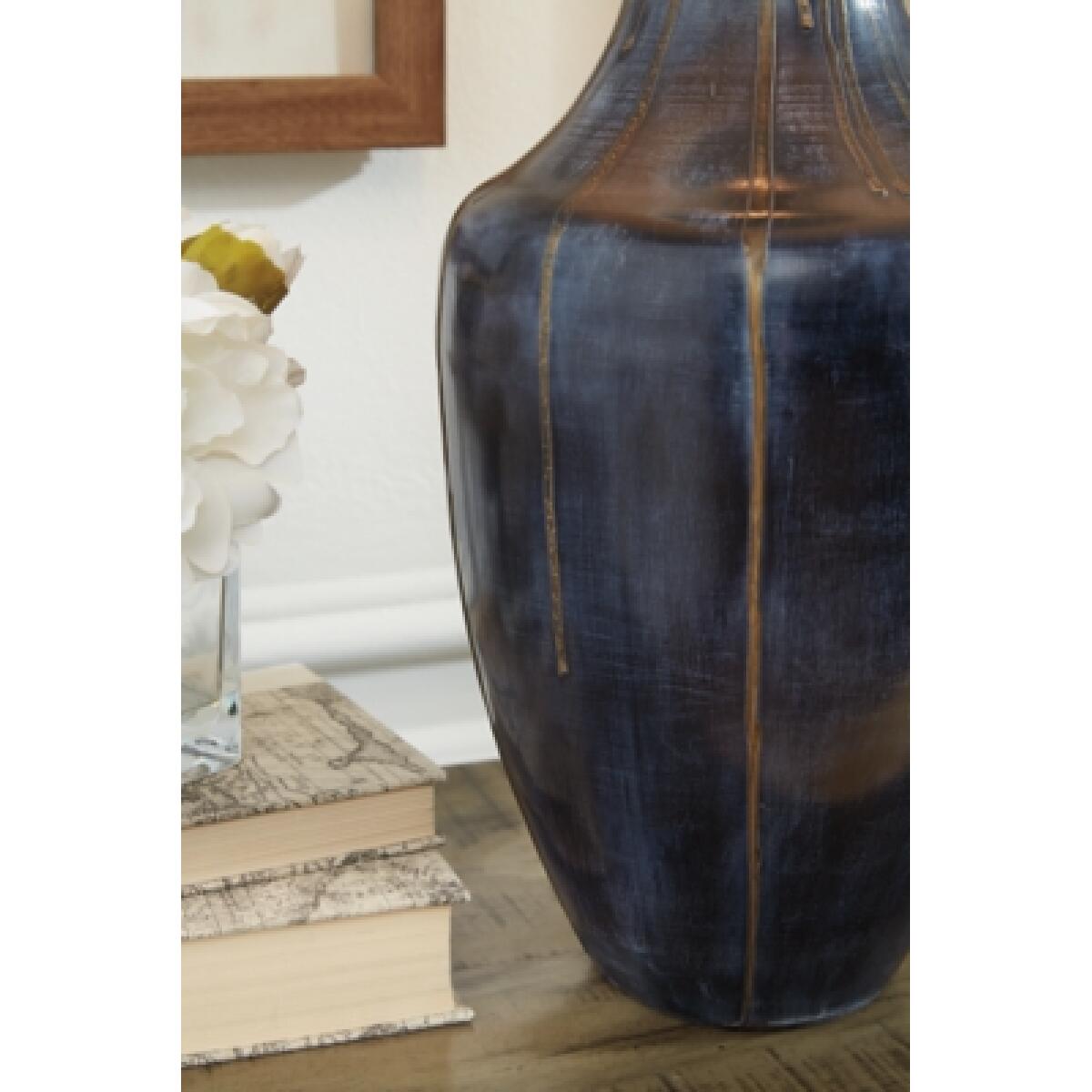 Evania Table Lamp Lighting Ashley Furniture 13
