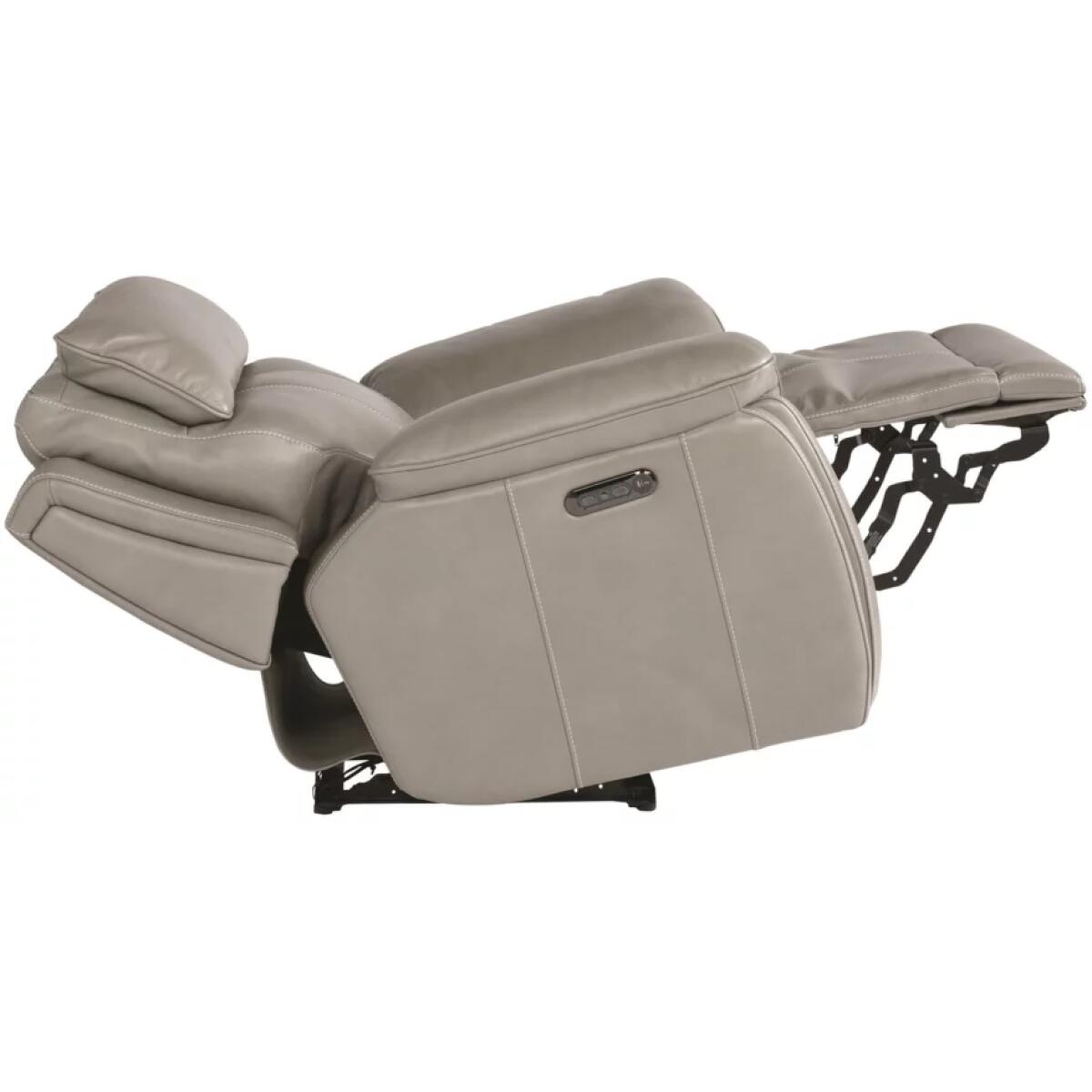 Club Level – Levitate Transitional Wallsaver Power Recliner Recliners Bassett Furniture 10