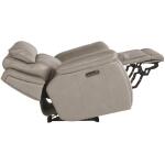 Club Level – Levitate Transitional Wallsaver Power Recliner Recliners Bassett Furniture 15