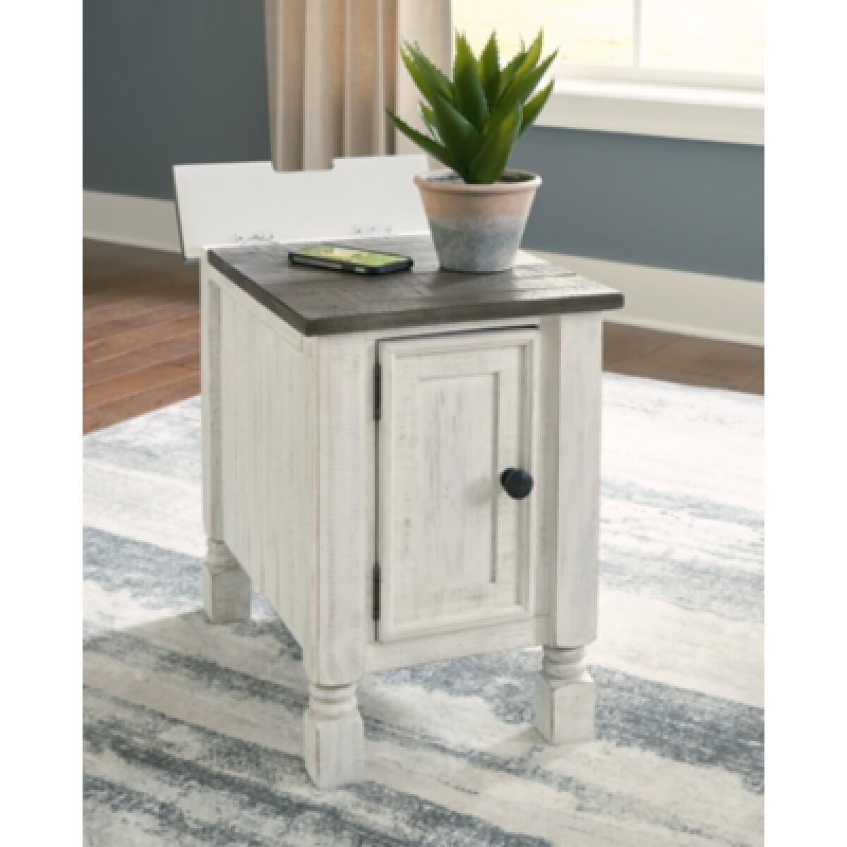 Havalance Chairside End Table Chairside Tables Ashley Furniture 18
