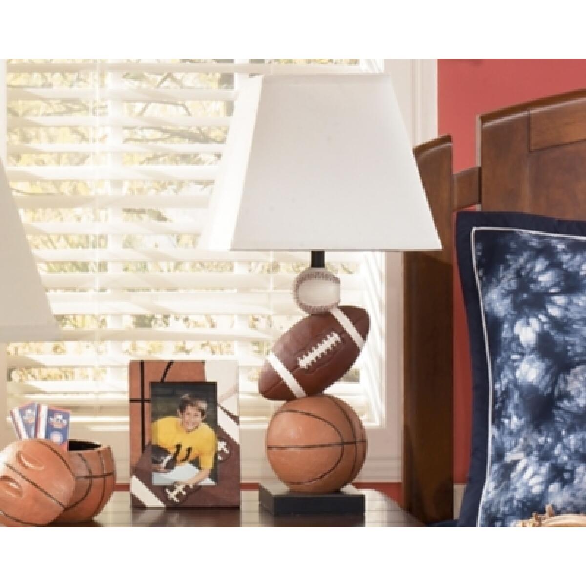 Nyx Table Lamp Lighting Ashley Furniture 20