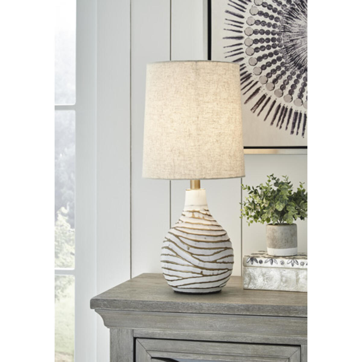 Aleela Table Lamp Lighting Ashley Furniture 6