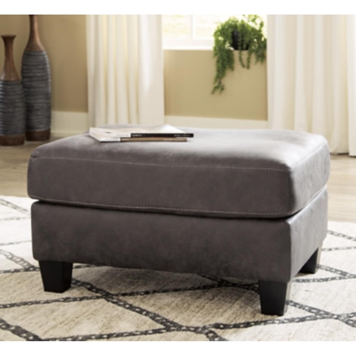 Venaldi Ottoman Ottomans & Poufs Ashley Furniture 12