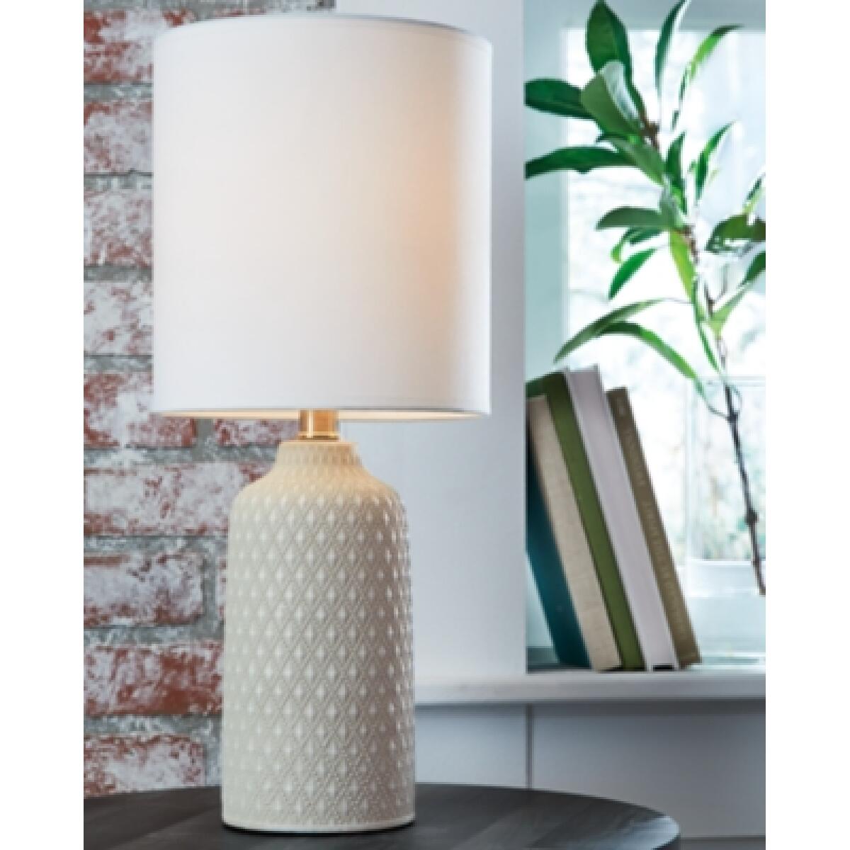 Donnford Table Lamp Lighting Ashley Furniture 7