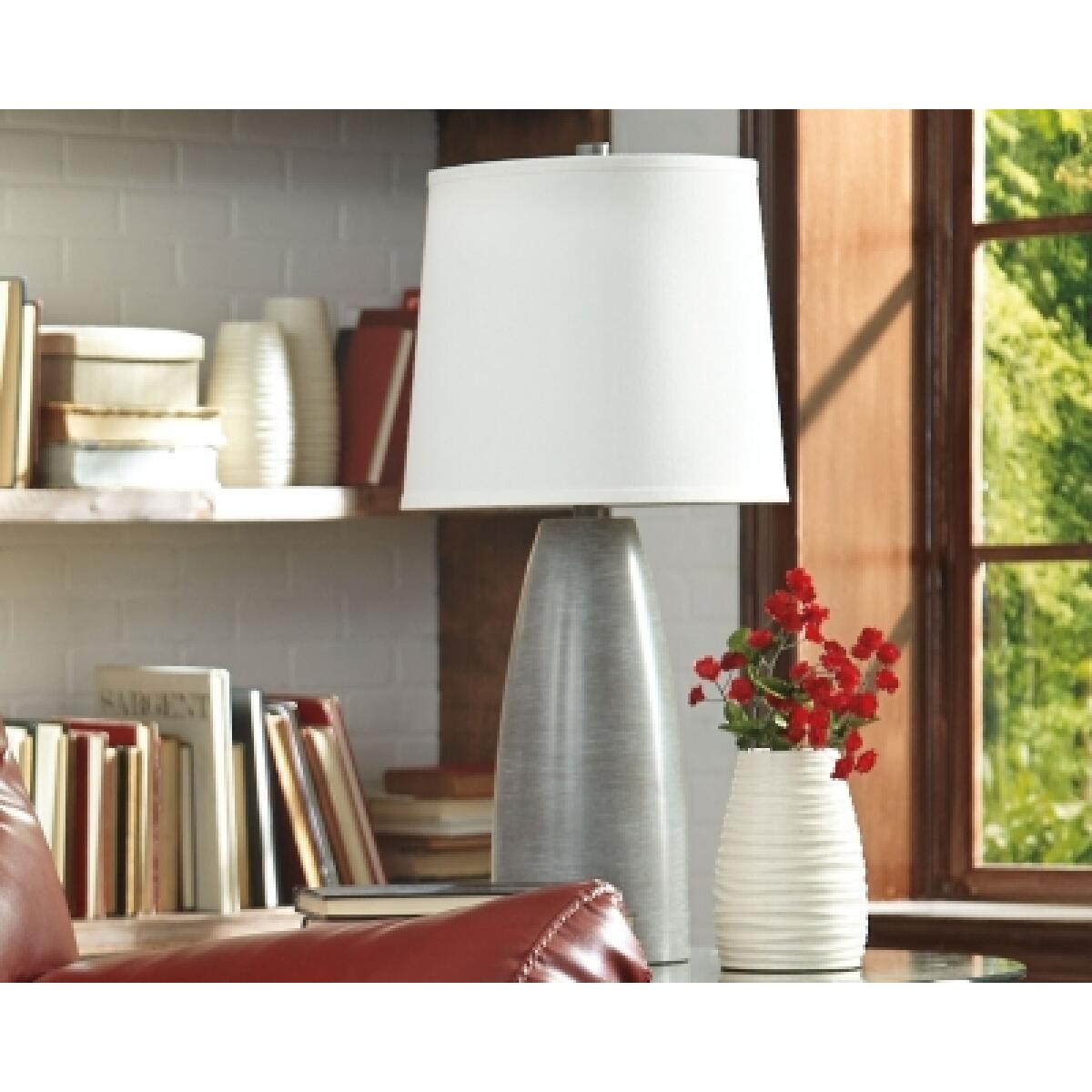 Shavontae Table Lamp (Set of 2) Lighting Ashley Furniture 14