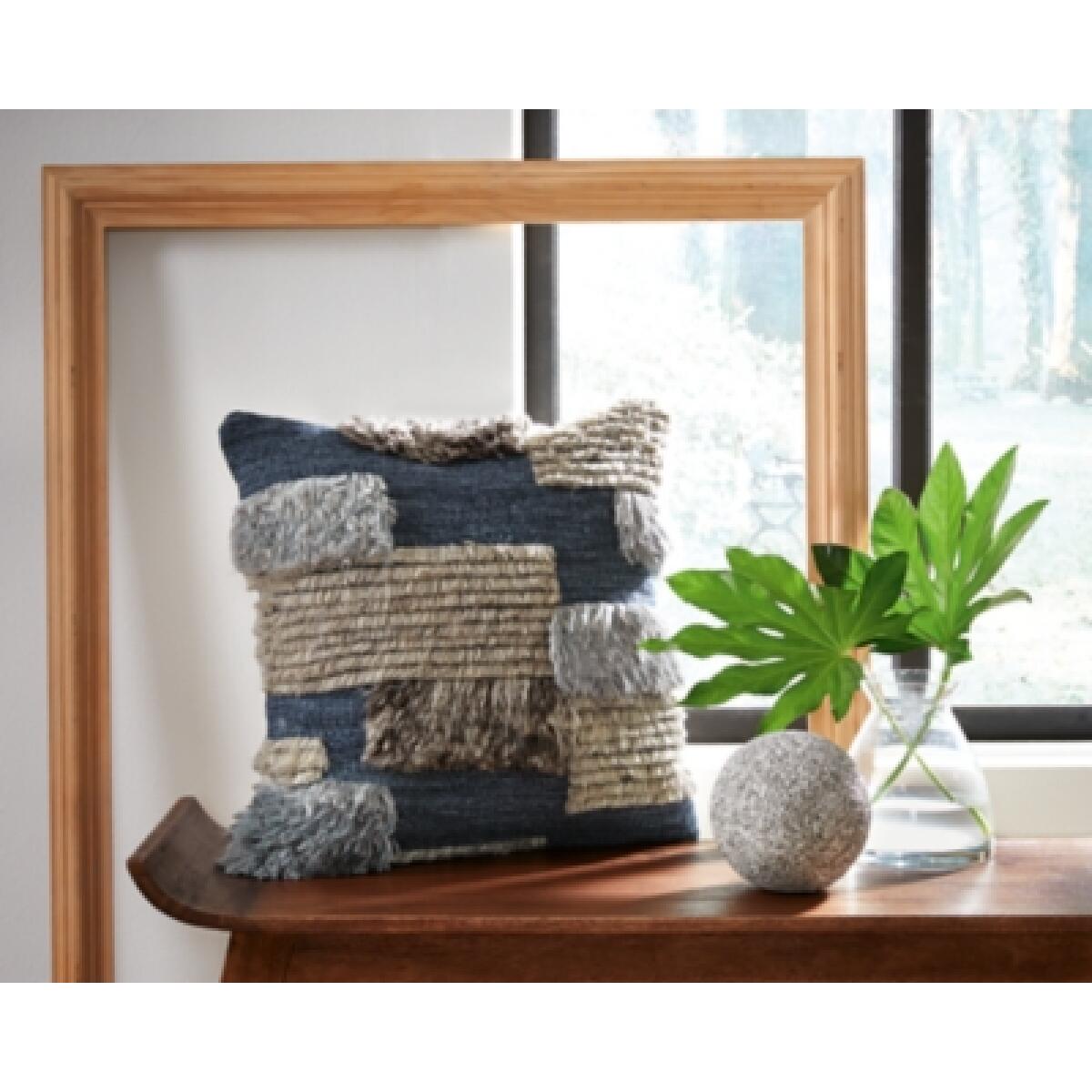 Gibbend Pillow Accent Pillows Ashley Furniture 9