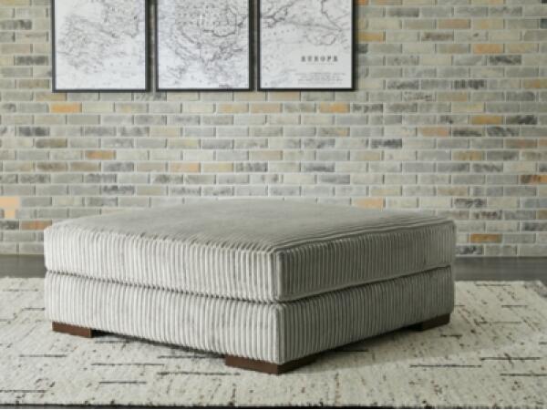 Lindyn Oversized Accent Ottoman Ottomans & Poufs Ashley Furniture 15