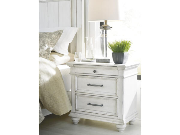 Kanwyn Dresser and Mirror Dressers Ashley Furniture 34