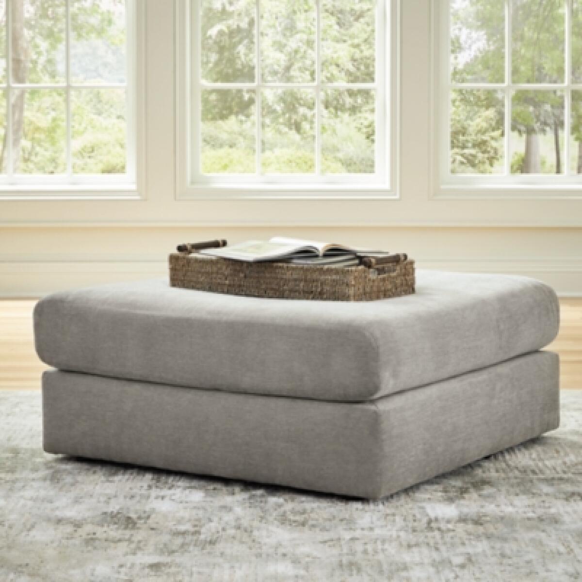 Avaliyah Oversized Accent Ottoman Ottomans & Poufs Ashley Furniture 9