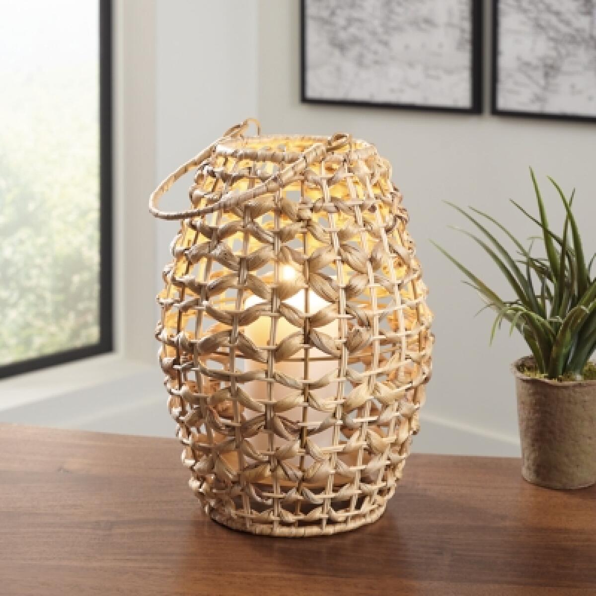 Etta Lantern Accents Ashley Furniture 9