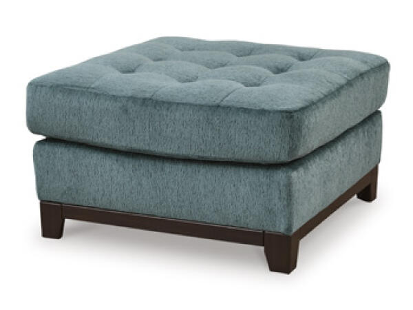 Laylabrook Oversized Accent Ottoman Ottomans & Poufs Ashley Furniture