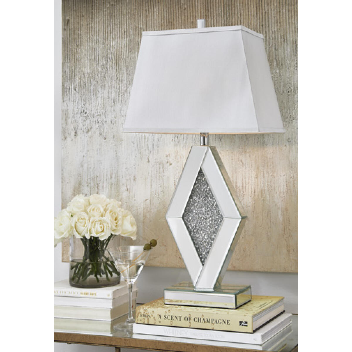 c9aae05d78ef4392dca2441c3e411745 Prunella Table Lamp - Image 1