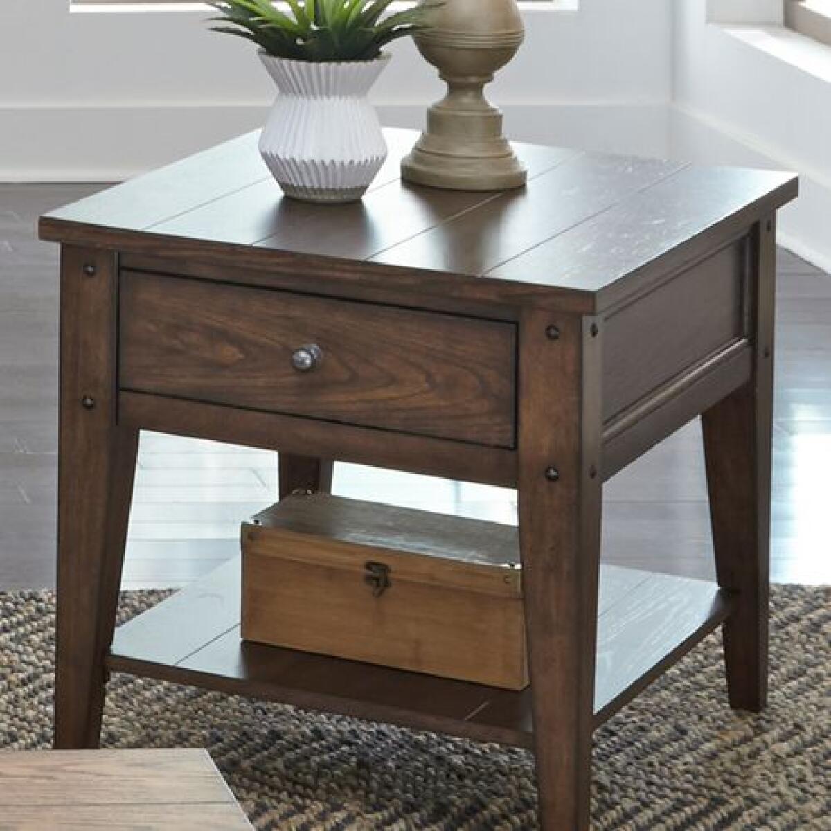 Lake House End Table End tables Liberty Furniture 10