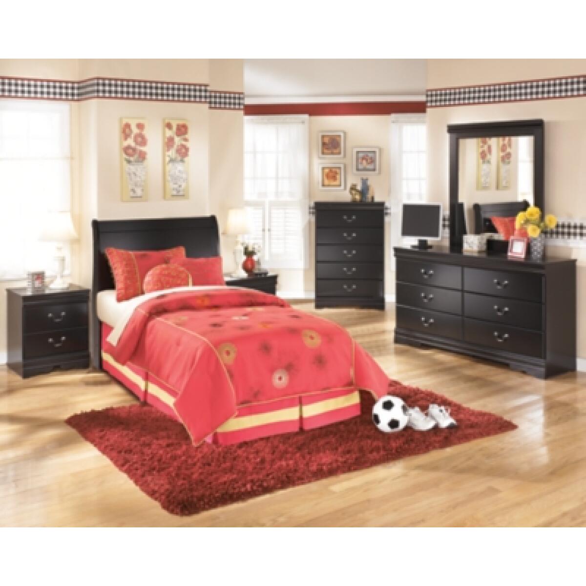 Huey Vineyard Chest of Drawers Chests Ashley Furniture 10