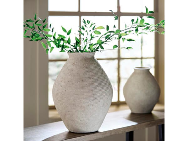 Hannela Vase Accents Ashley Furniture