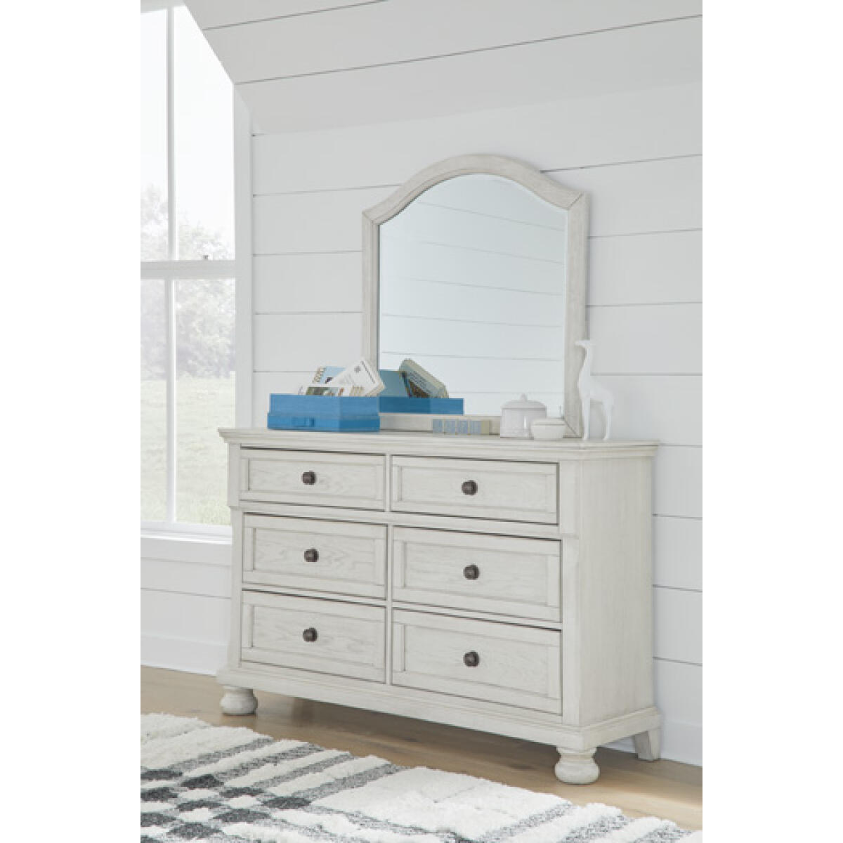 ac97bc9d74e90f97fc310b88a36c6820 Robbinsdale Dresser and Mirror - Image 1